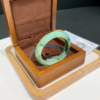 翡翠 Bangle