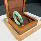 翡翠 Bangle
