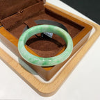 翡翠 Bangle