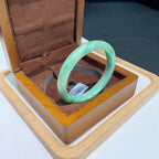 翡翠 Bangle