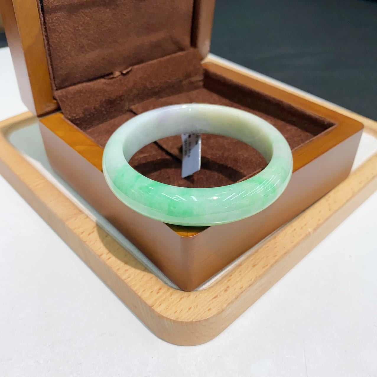 翡翠 Bangle