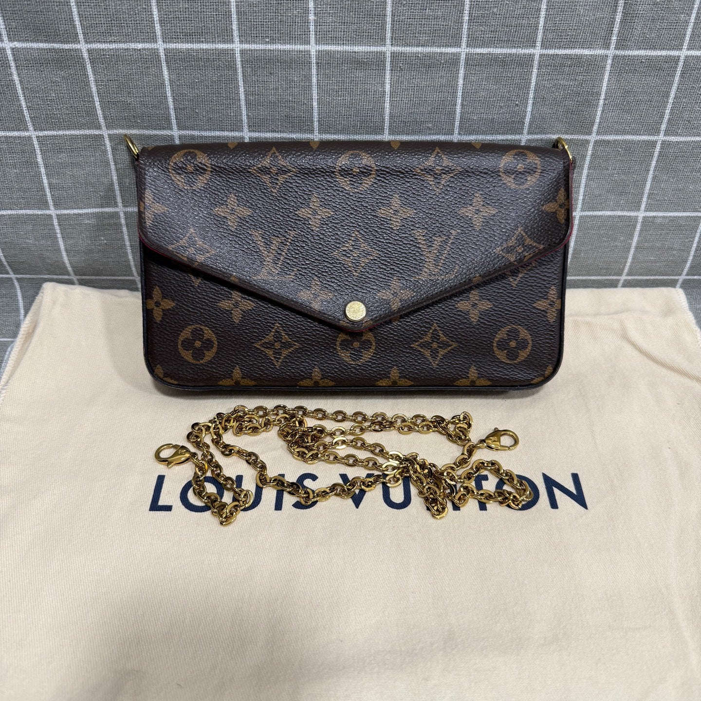 Louis Vuitton Félicie Pochette Canvas M81896