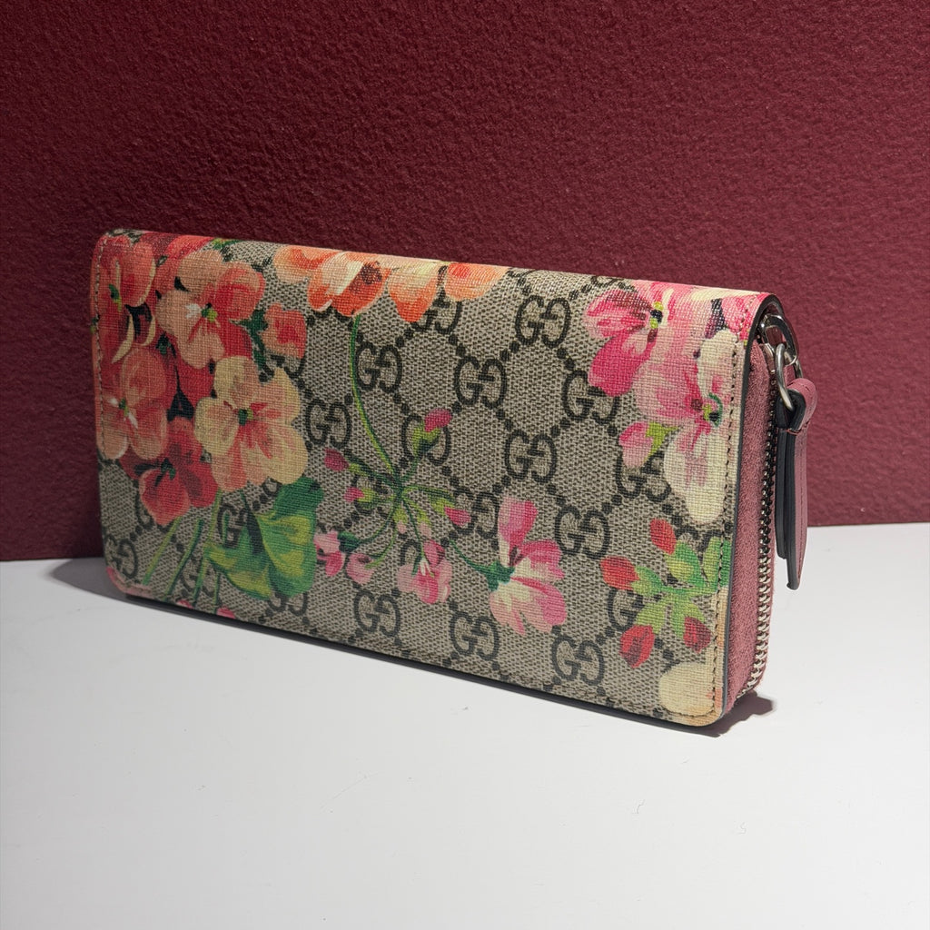 Gucci Leather Clutch Length 19 x width 2.5 x height 10 cm 404071-KU2IN-8693