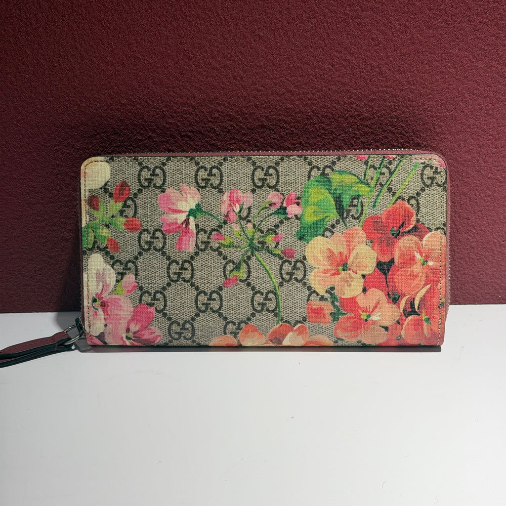 Gucci Leather Clutch Length 19 x width 2.5 x height 10 cm 404071-KU2IN-8693