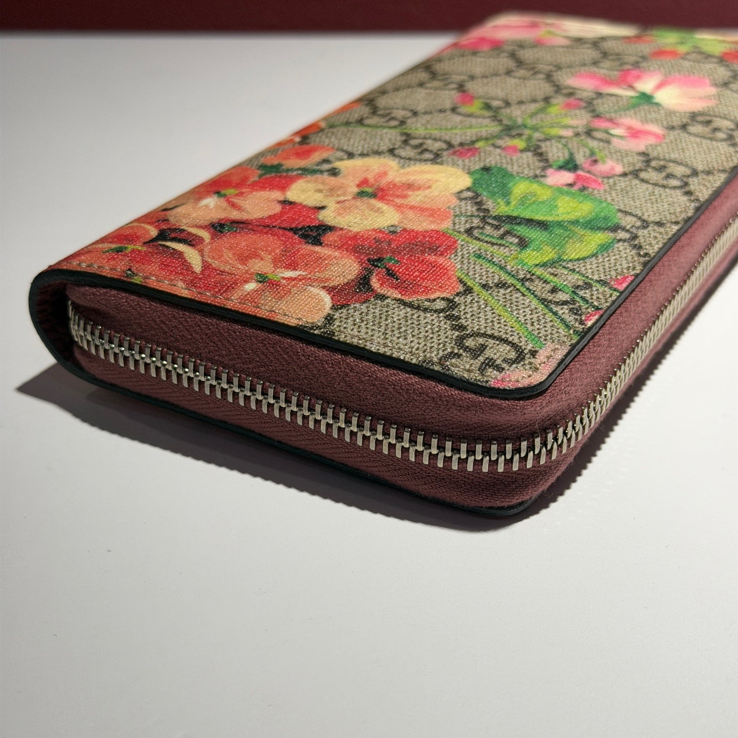 Gucci Leather Clutch Length 19 x width 2.5 x height 10 cm 404071-KU2IN-8693