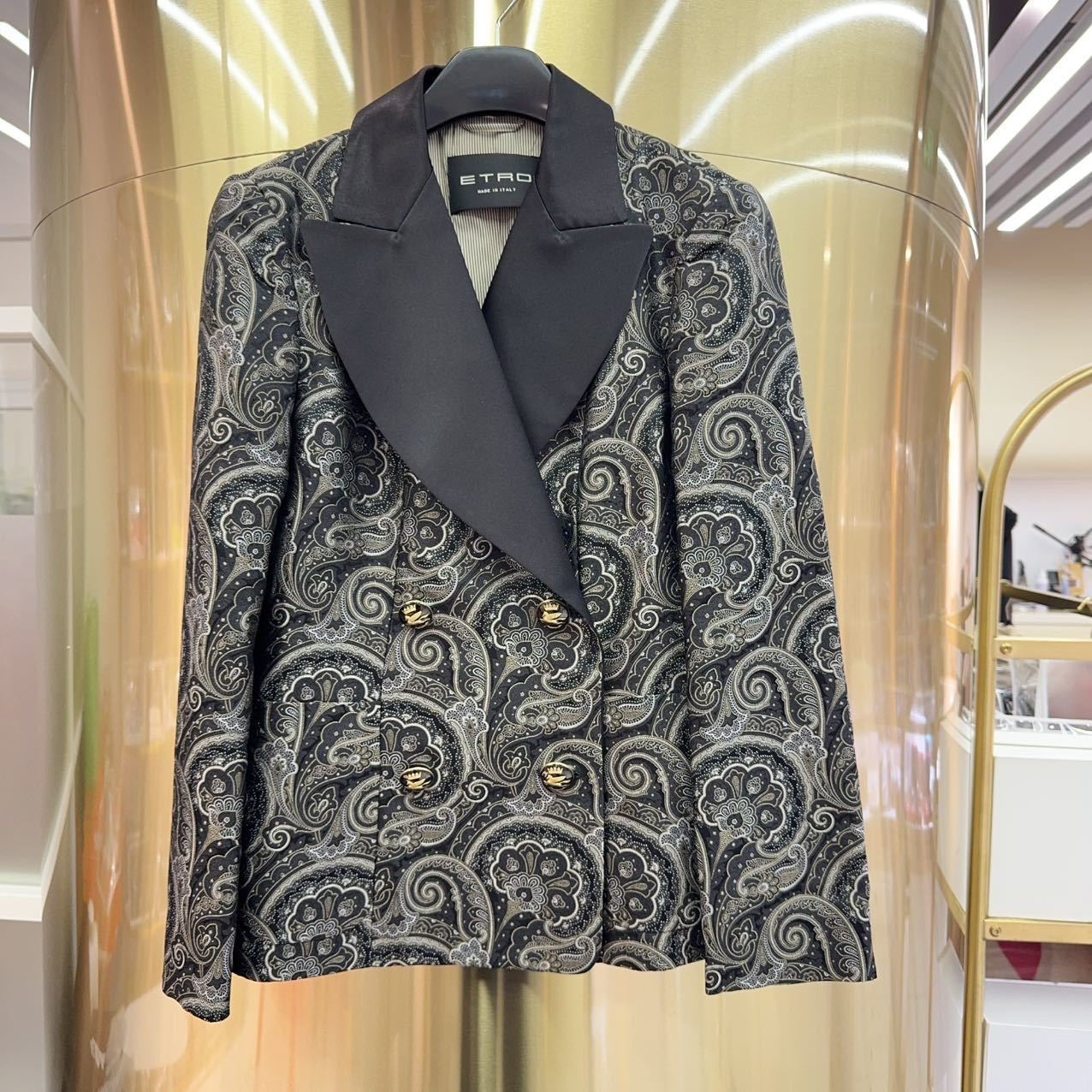 etro艾特罗 Black Suit