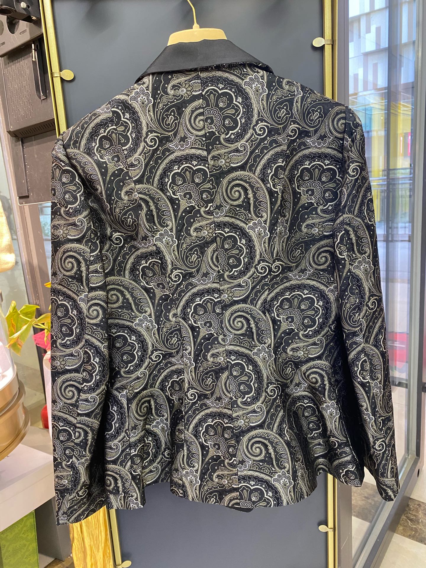 etro艾特罗 Black Suit