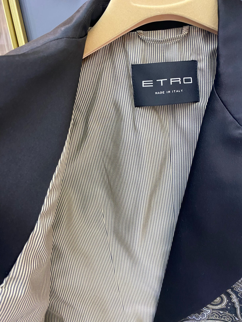 etro艾特罗 Black Suit