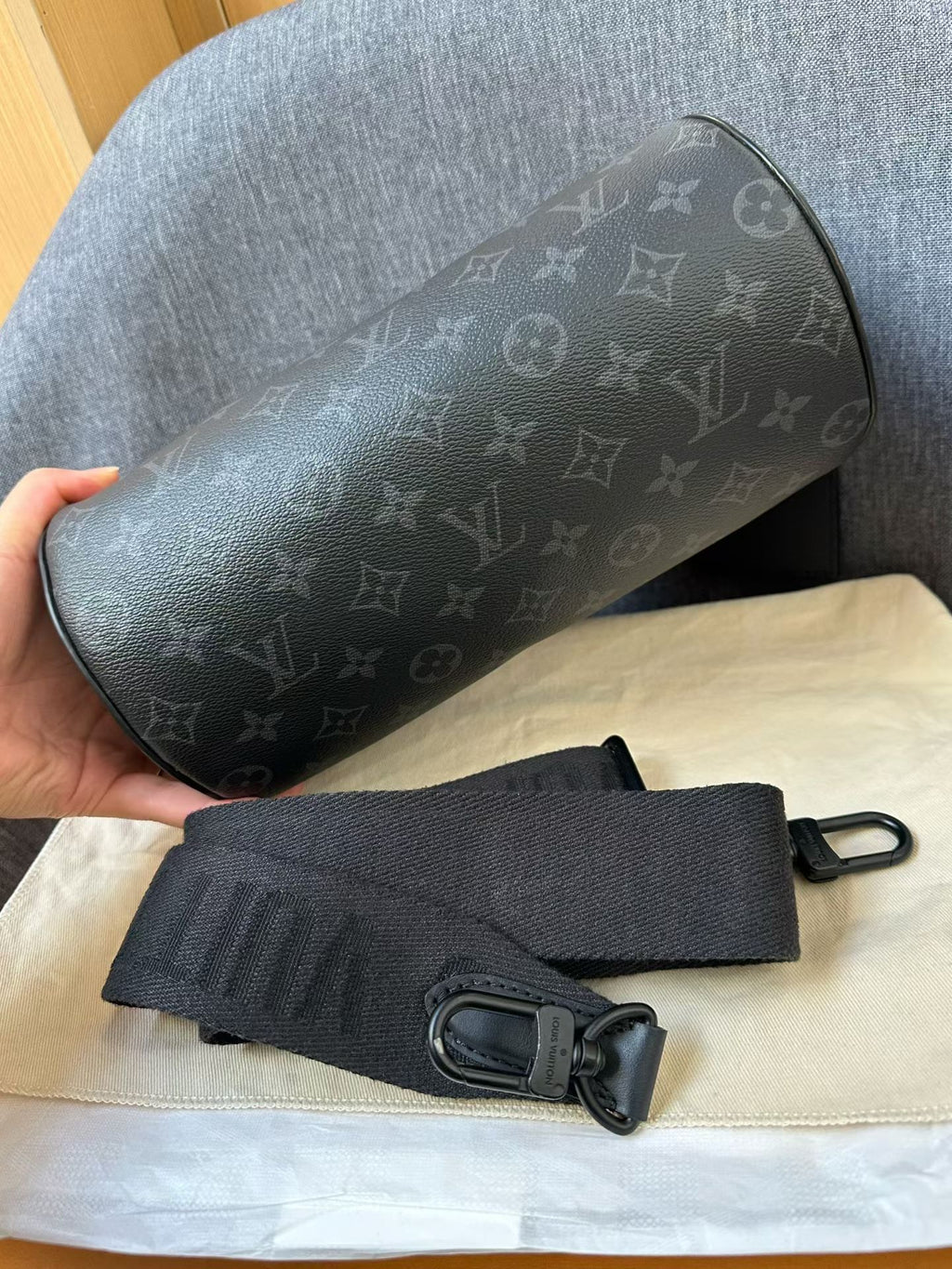Louis Vuitton POCHETTE ACCESSOIRE XL Handbag 28x16.5x9 M11741