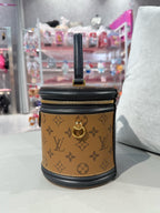Louis Vuitton Crossbody