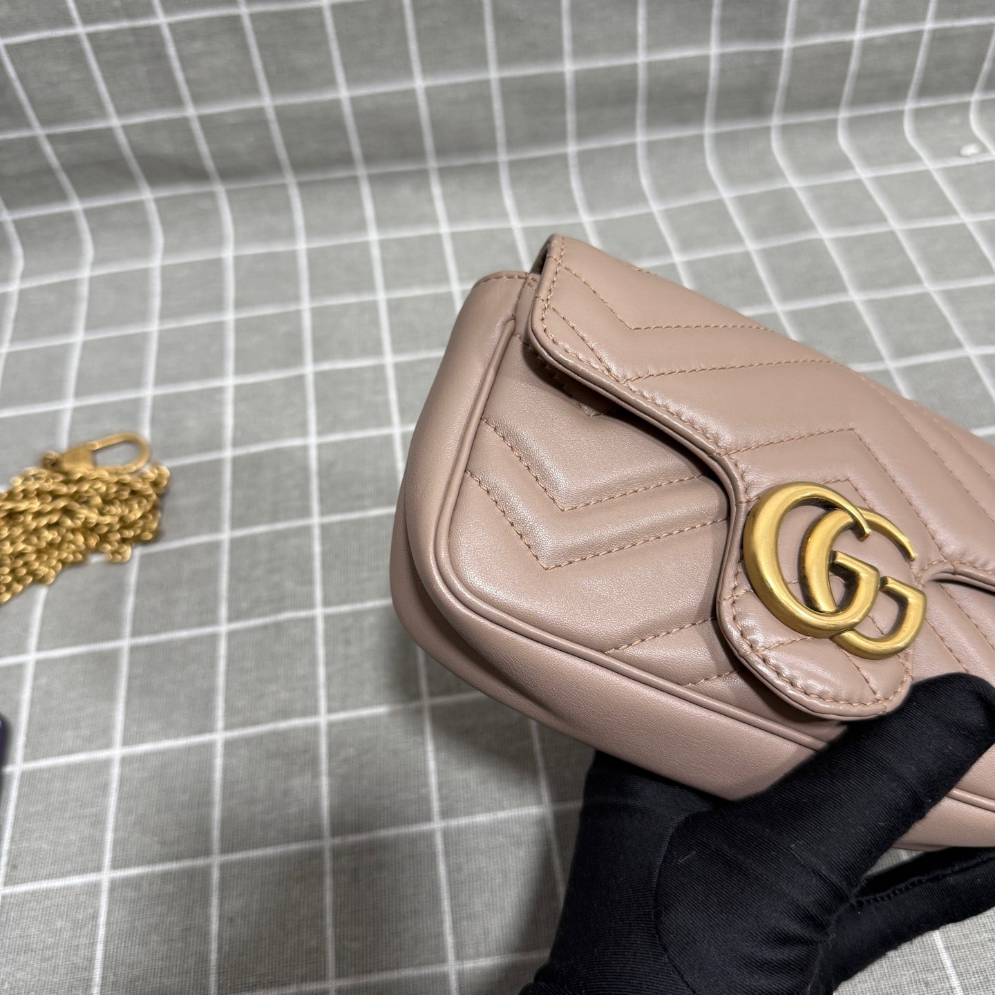 Gucci GG Marmont Collection Crossbody 476433 DTDCT 5729