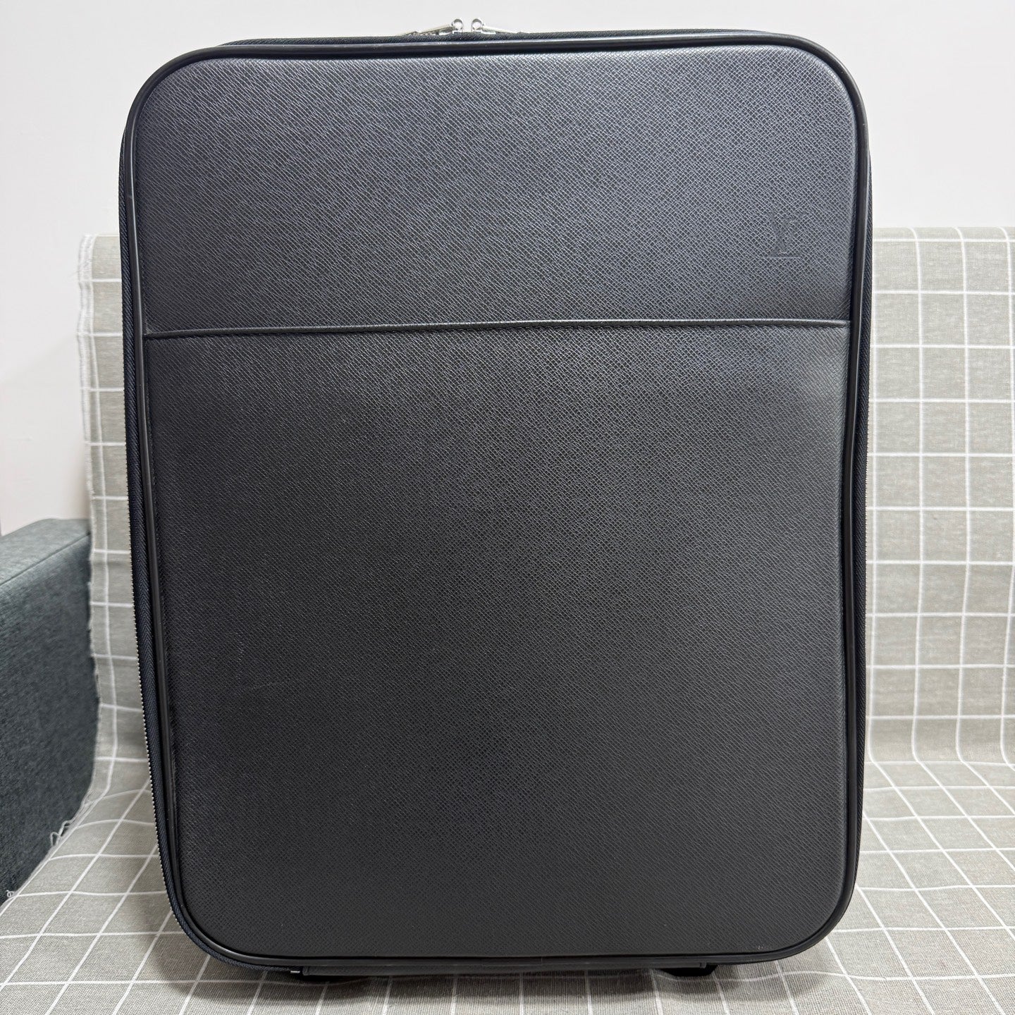 Louis Vuitton M32724