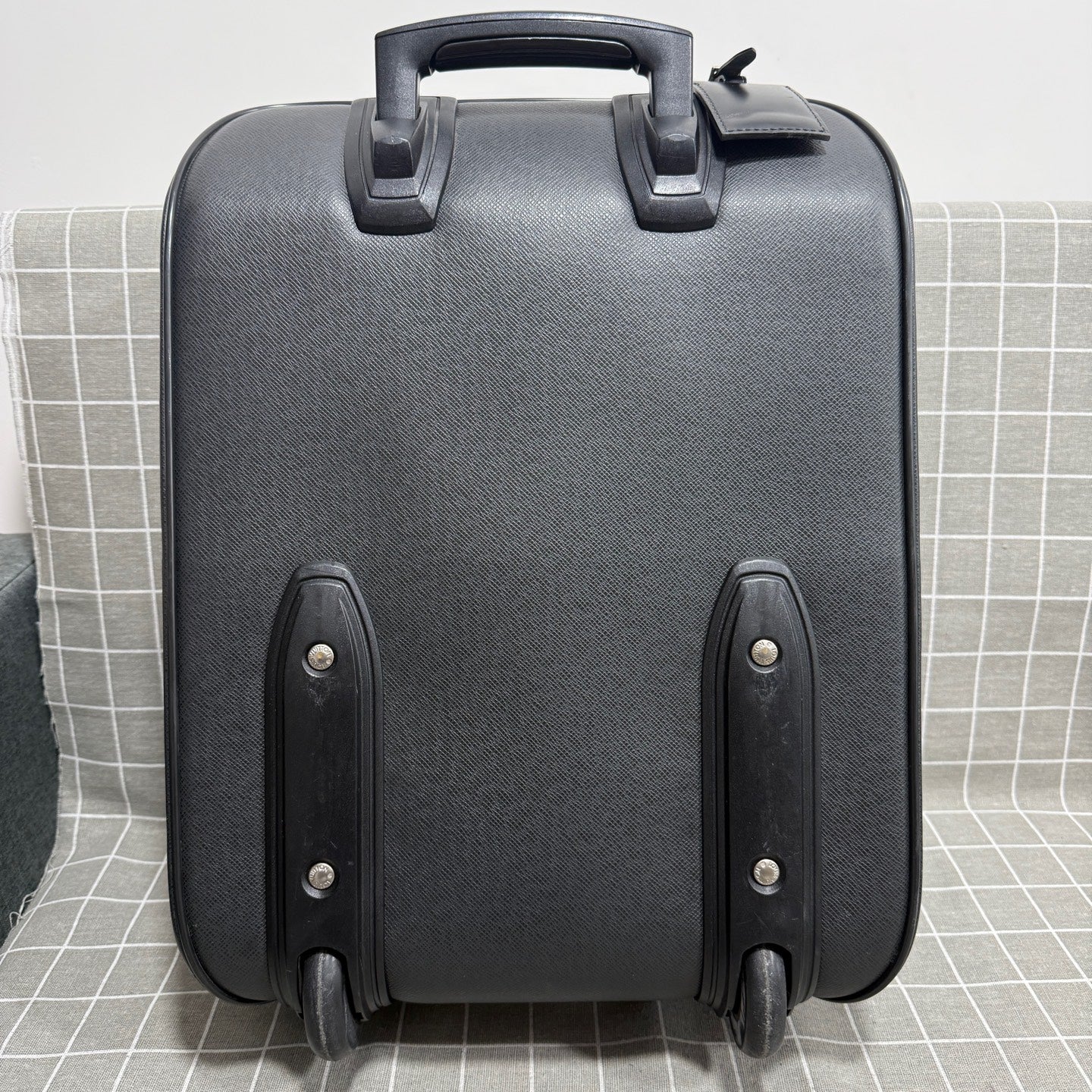 Louis Vuitton M32724