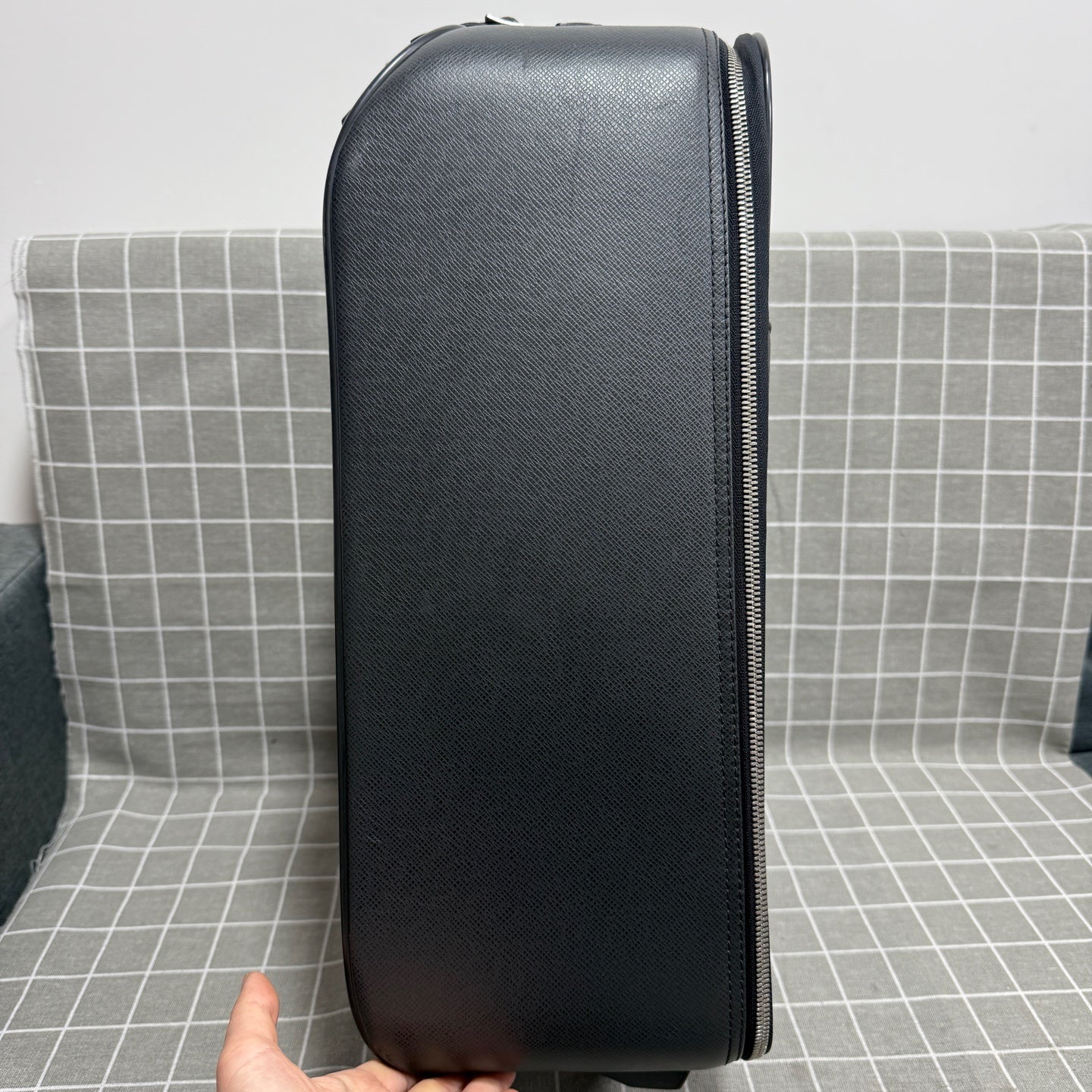 Louis Vuitton M32724