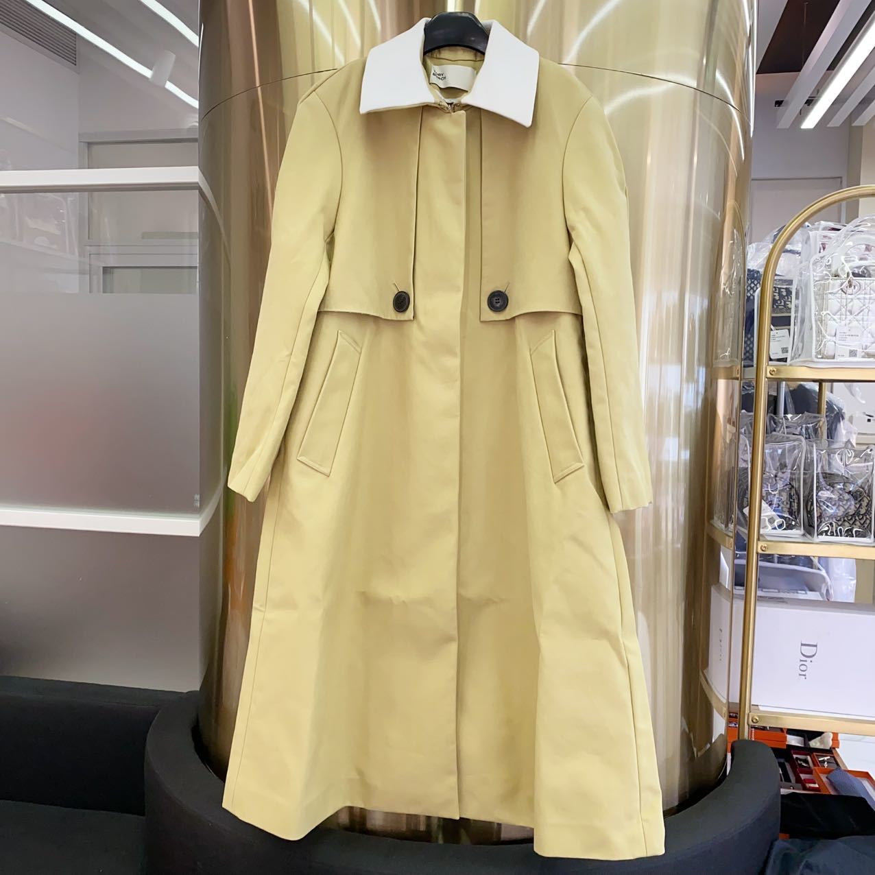 Tory Burch Trench coat