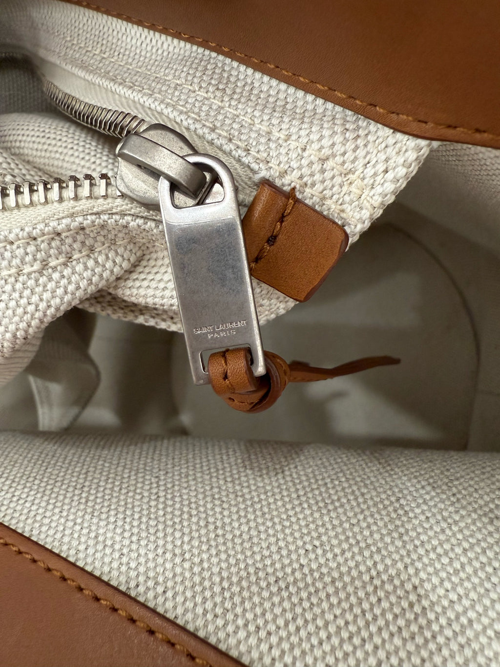 Saint laurent Canvas