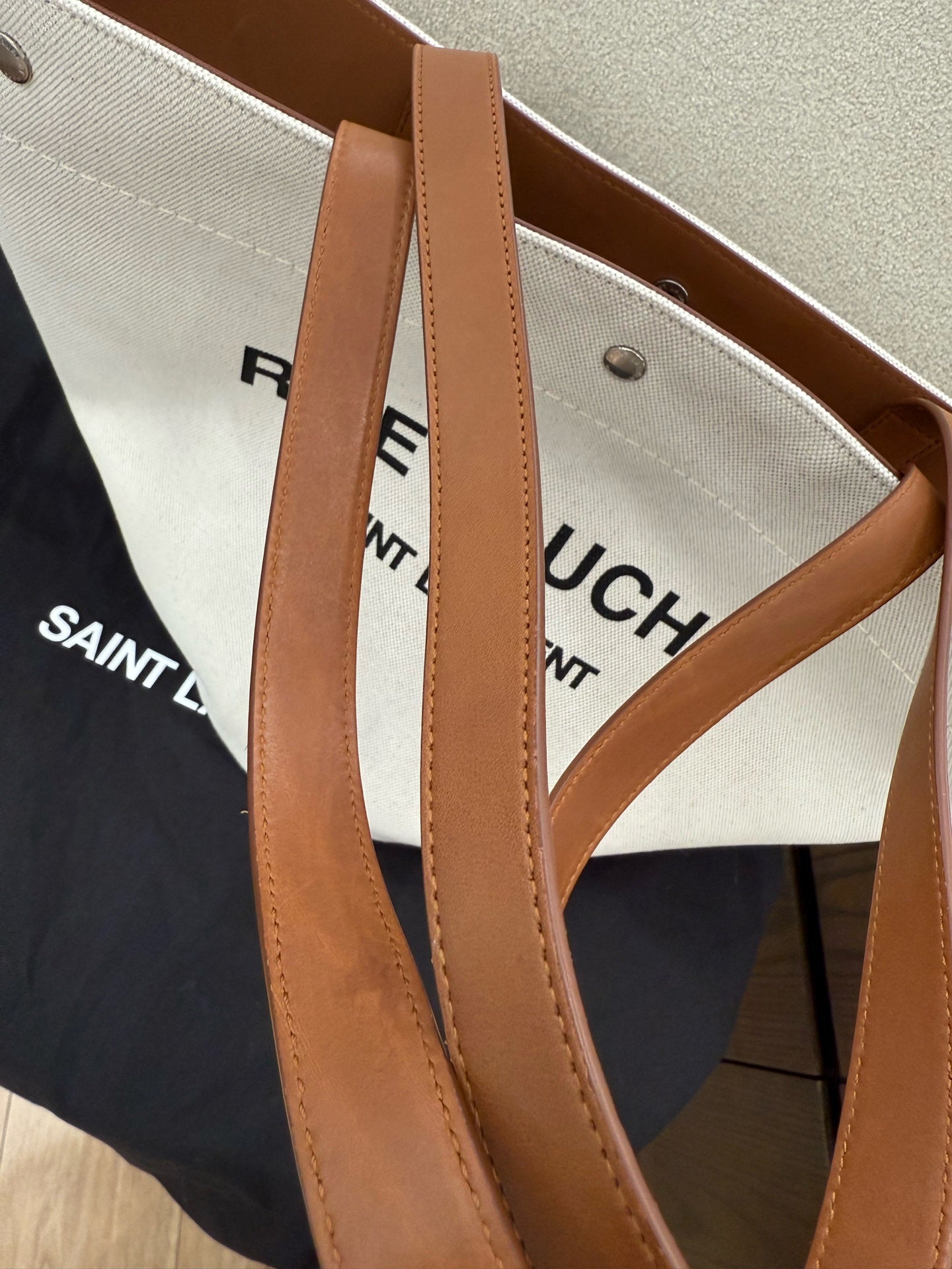 Saint laurent Canvas