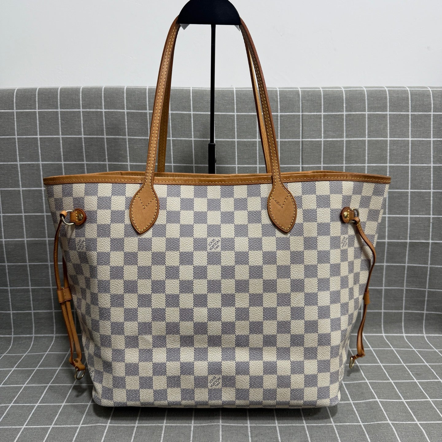 Louis Vuitton Canvas Tote N40604