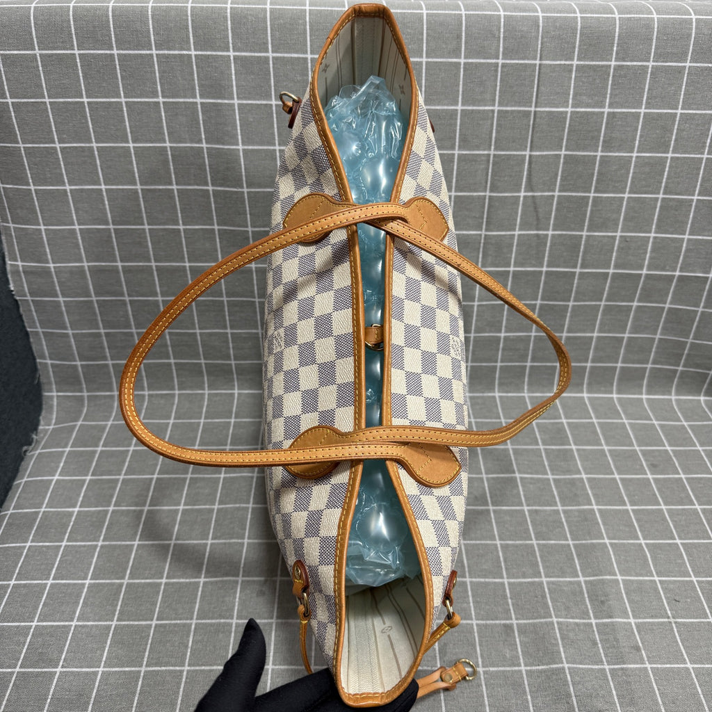 Louis Vuitton Canvas Tote N40604