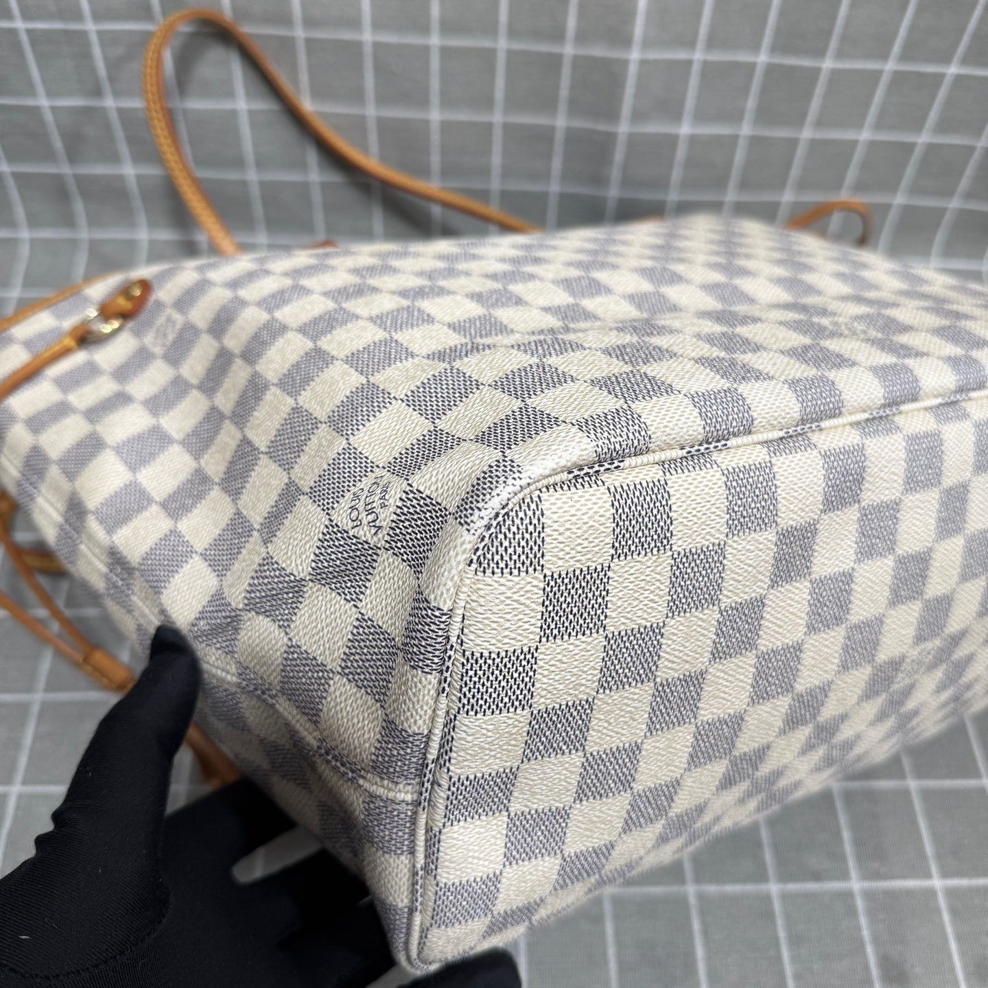 Louis Vuitton Canvas Tote N40604
