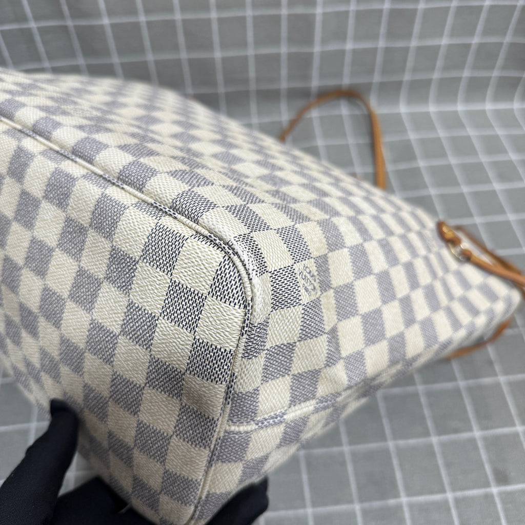 Louis Vuitton Canvas Tote N40604