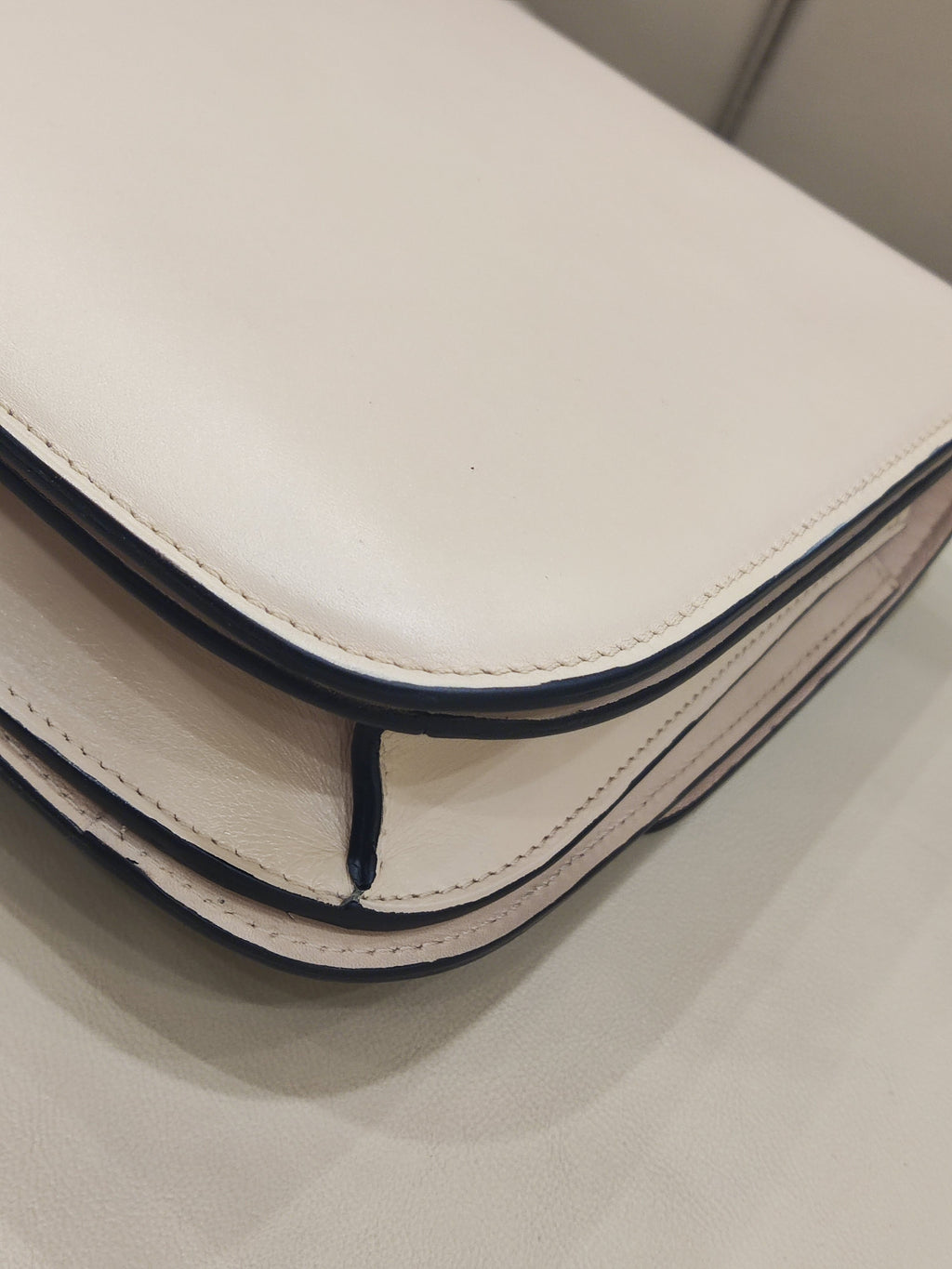 Celine 189173XLA.02PD
