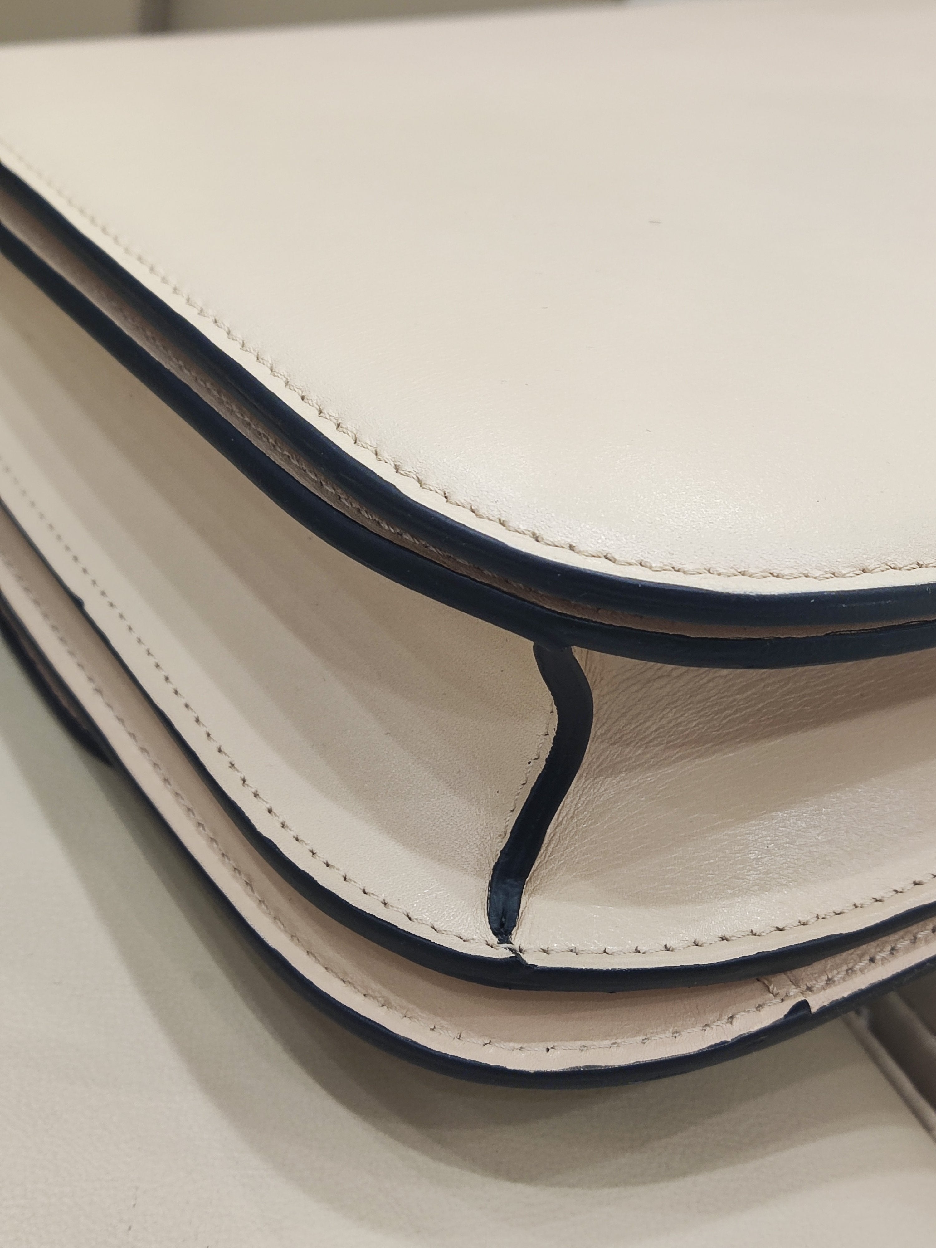 Celine 189173XLA.02PD