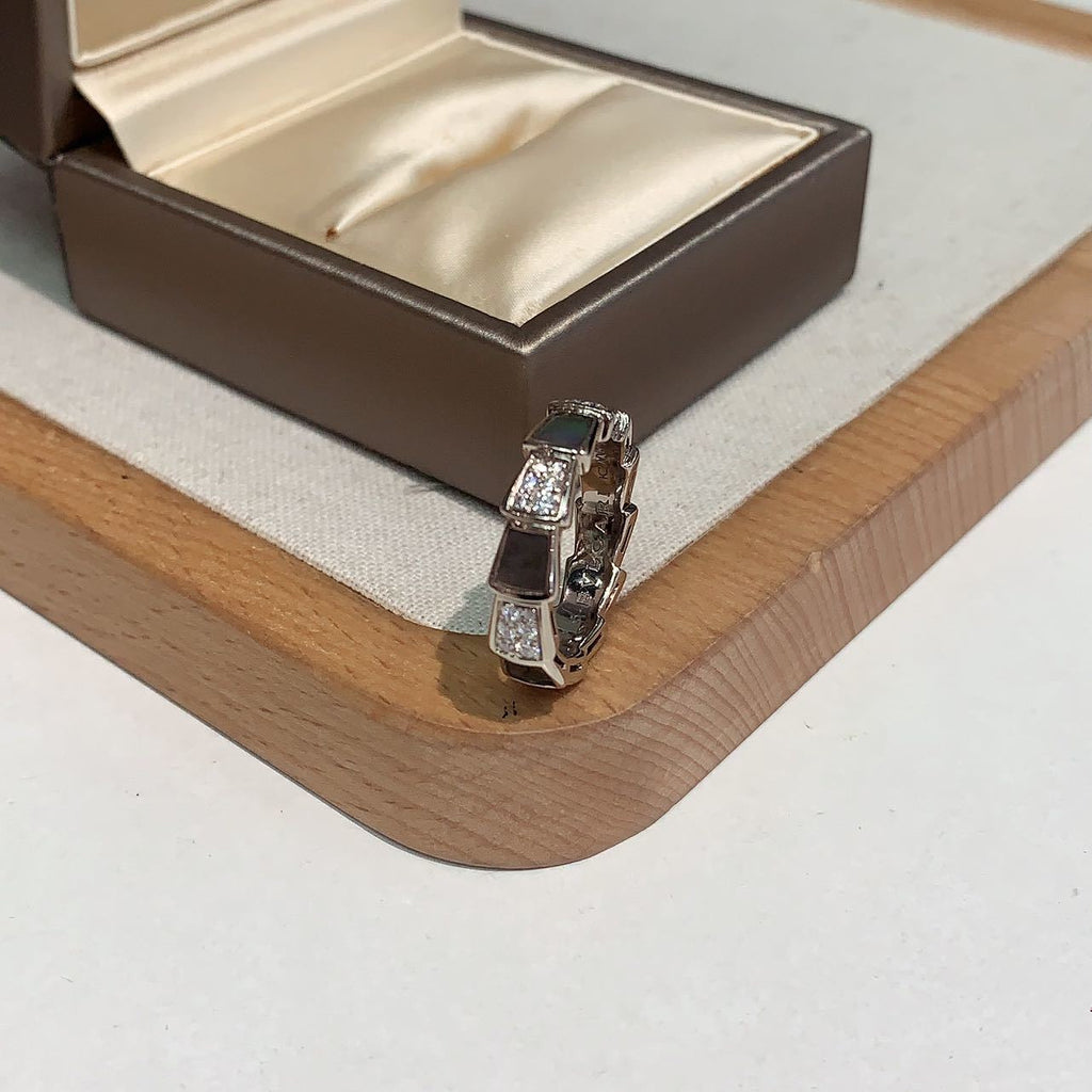 Bvlgari Ring