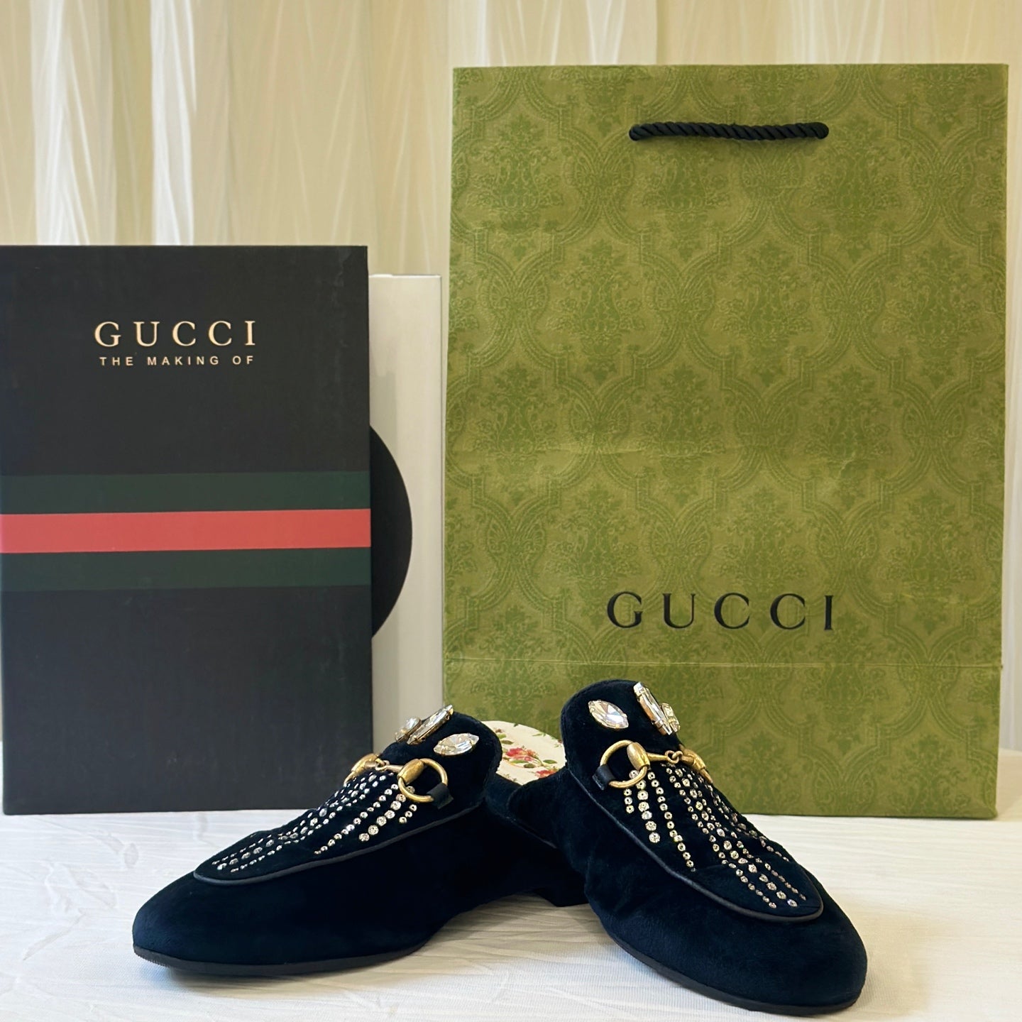 Gucci Velvet Flip flop