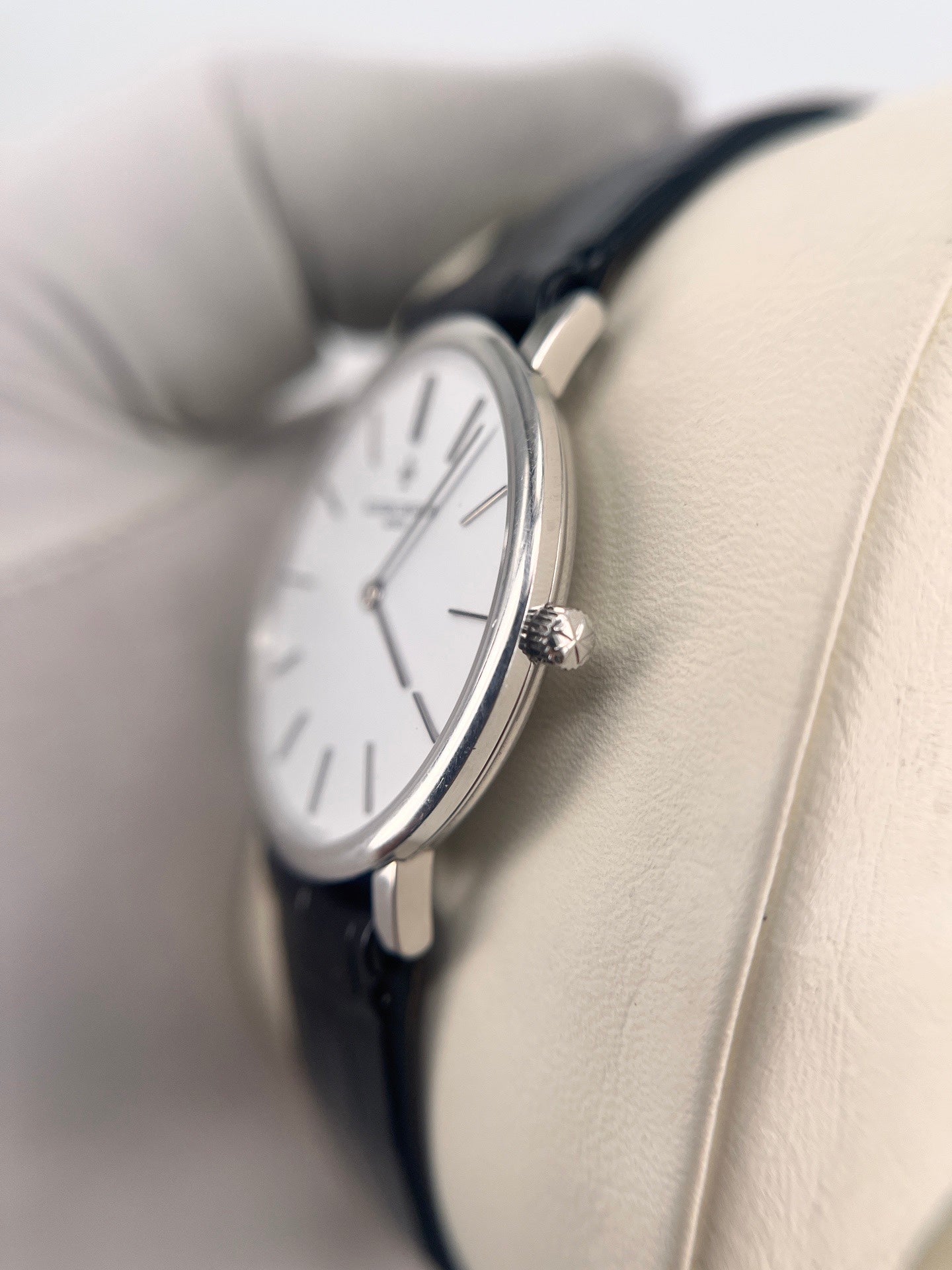 A.Lange & sohne Manual-wind watch