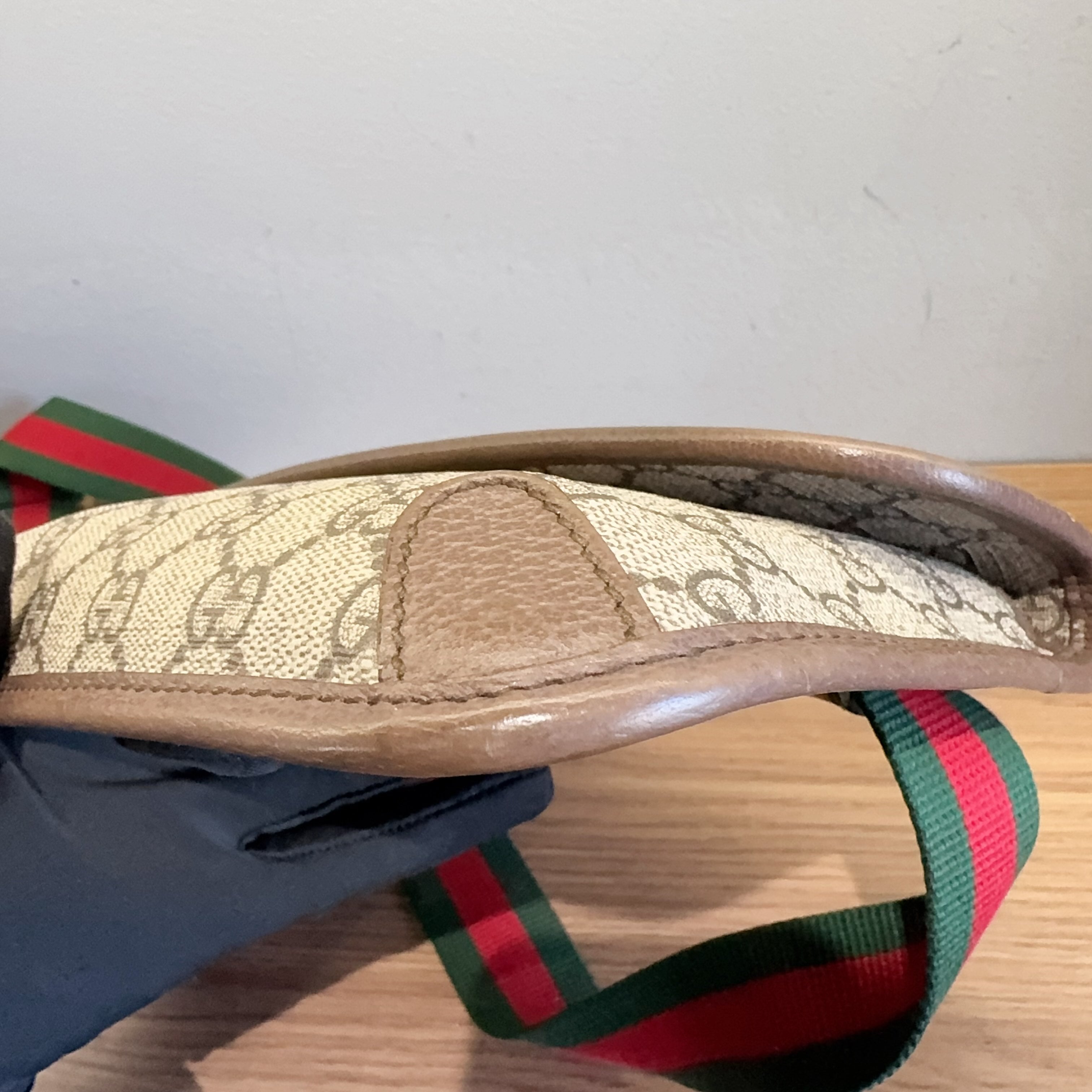 Gucci Canvas Sling Bag 4939309C2VT8745