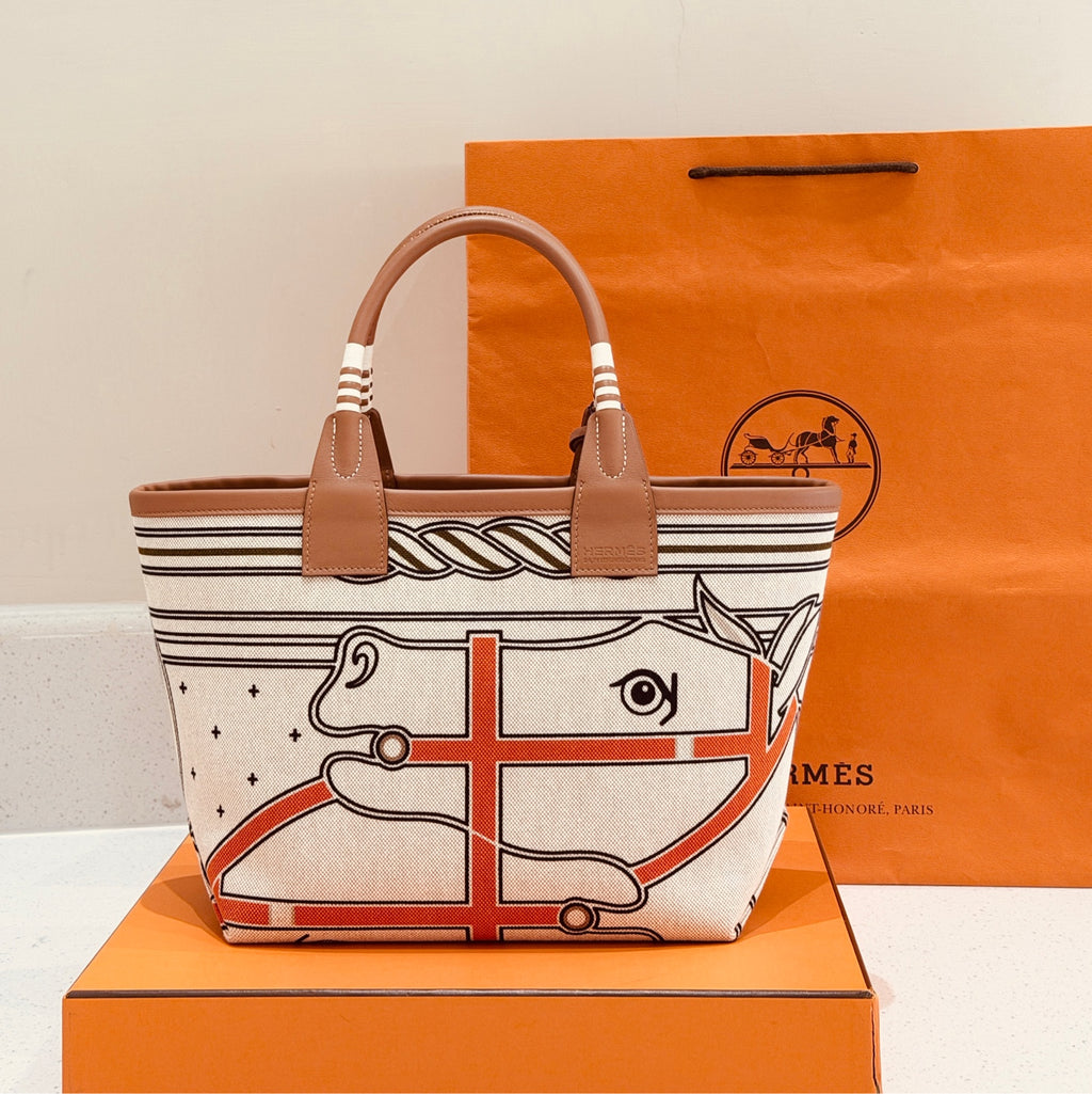 Hermes Steeple 28 Canvas Tote H083878CKAA