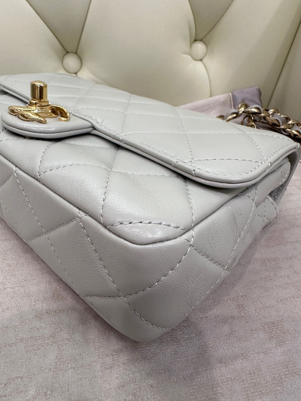 Chanel Axillary mass 21×5×15 AS3214-B10393-NM367