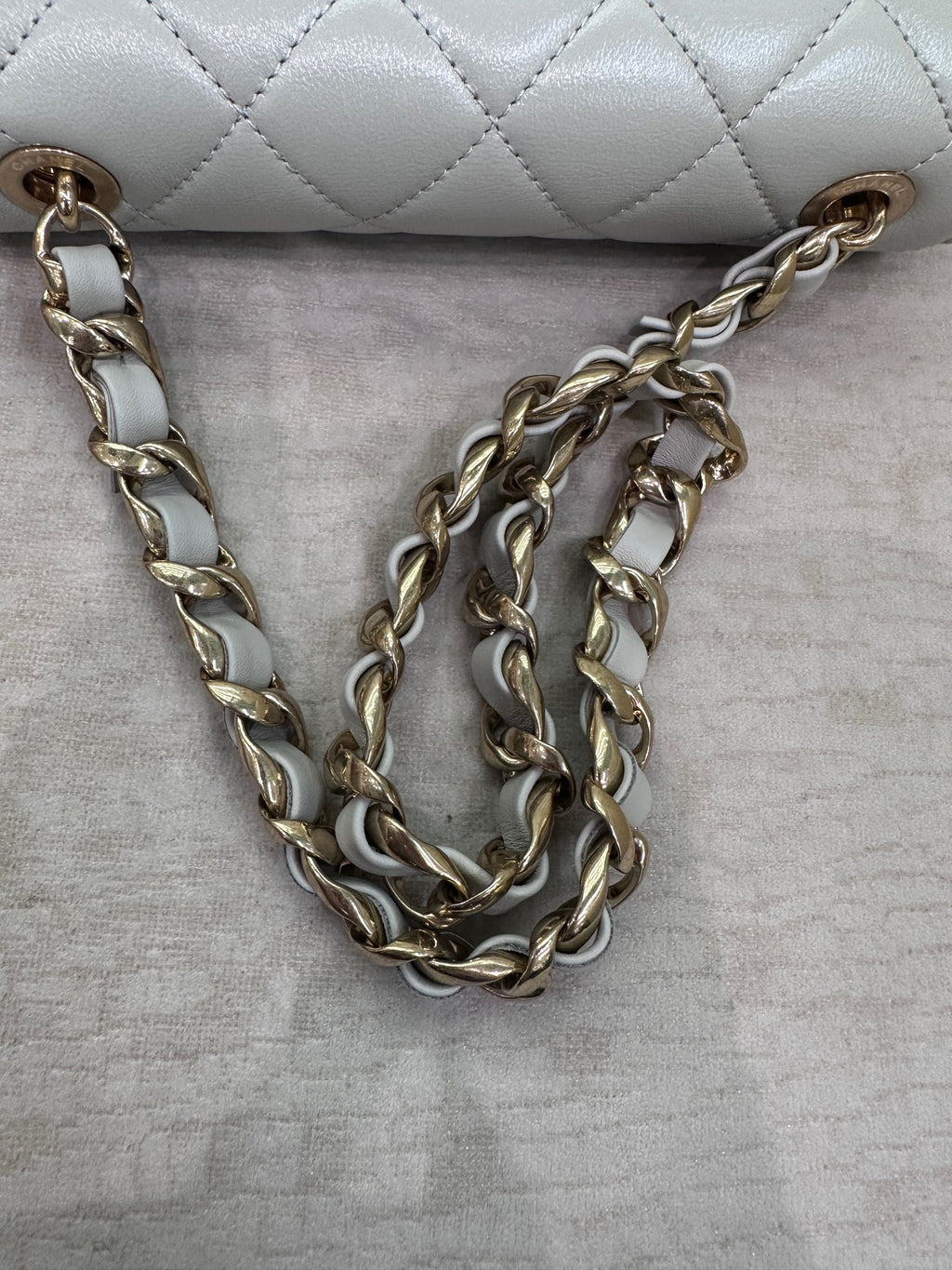 Chanel Axillary mass 21×5×15 AS3214-B10393-NM367
