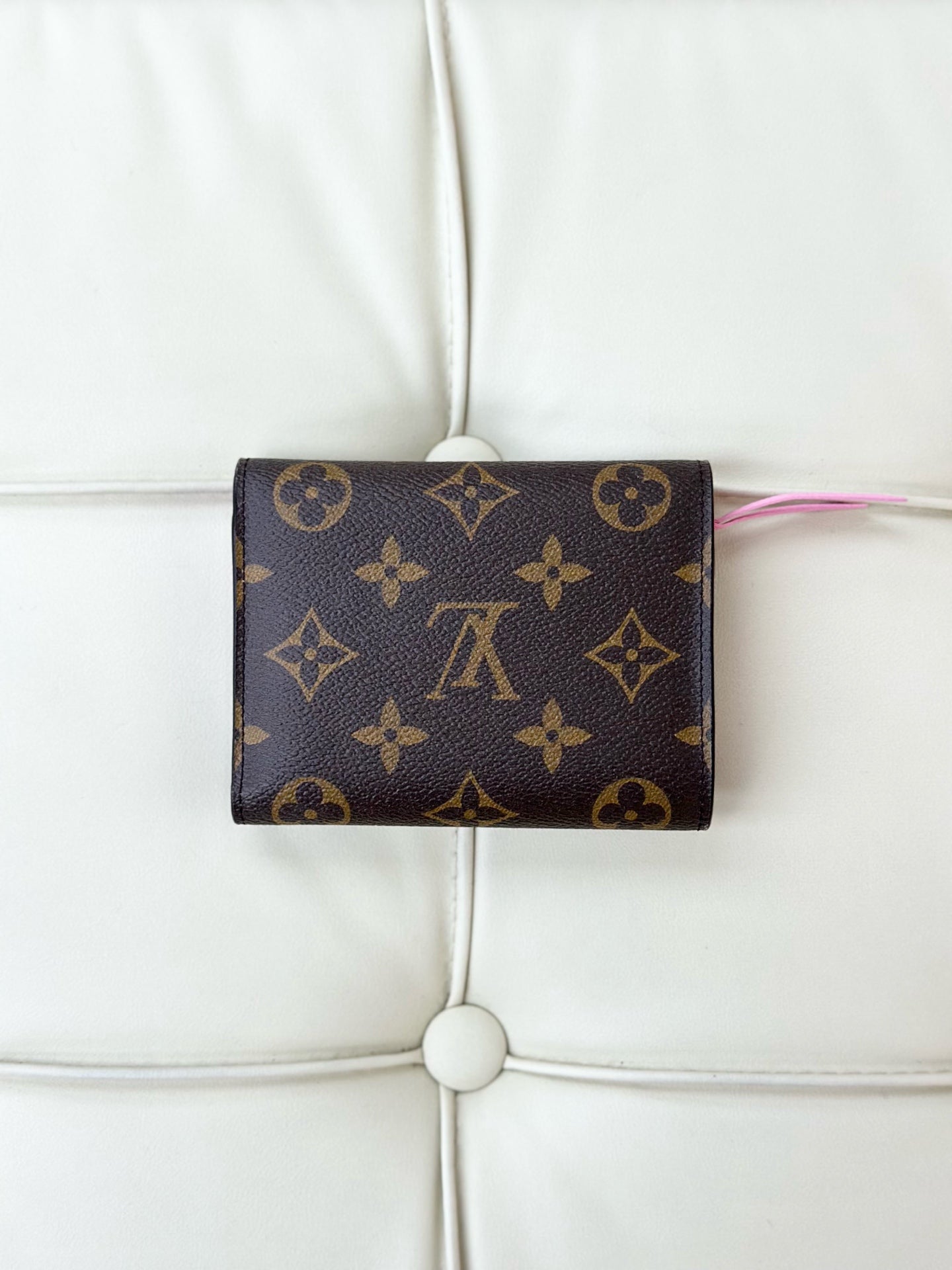 Louis Vuitton Victorine M81638