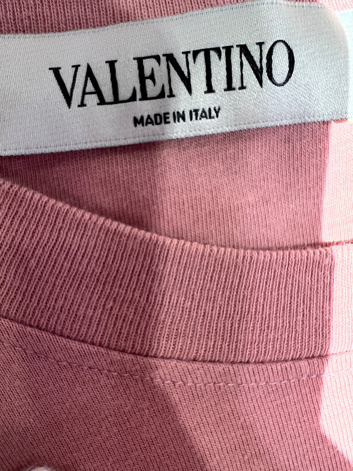 Valentino Pink