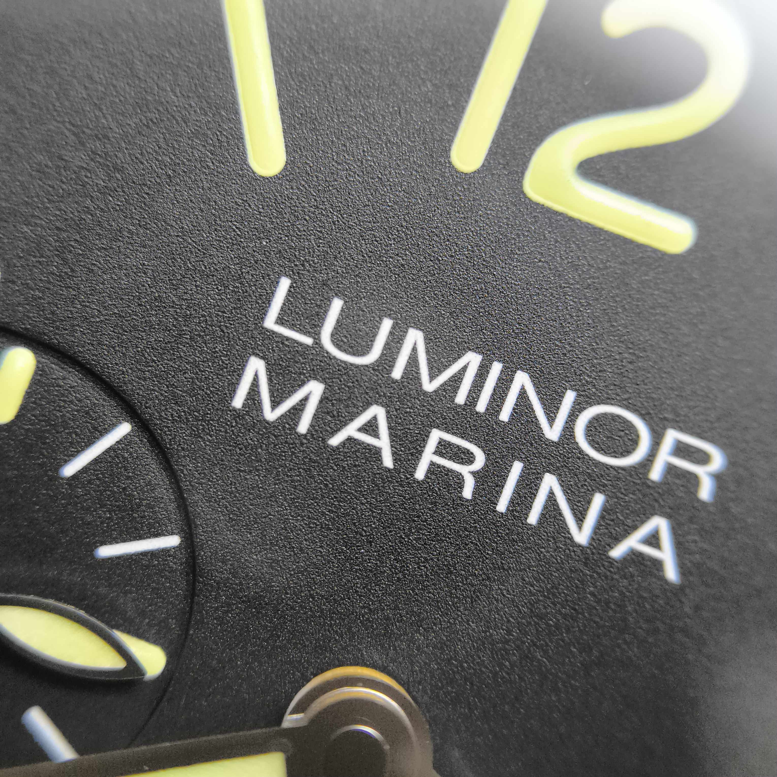 Panerai Lumino 44 millimeters PAM01104