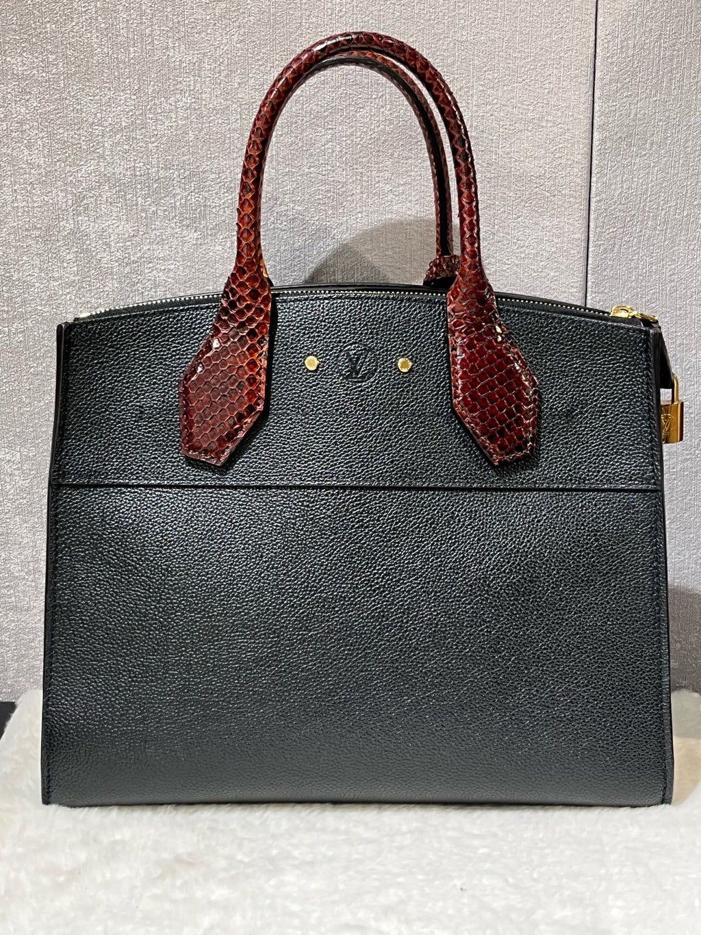Louis Vuitton N94724