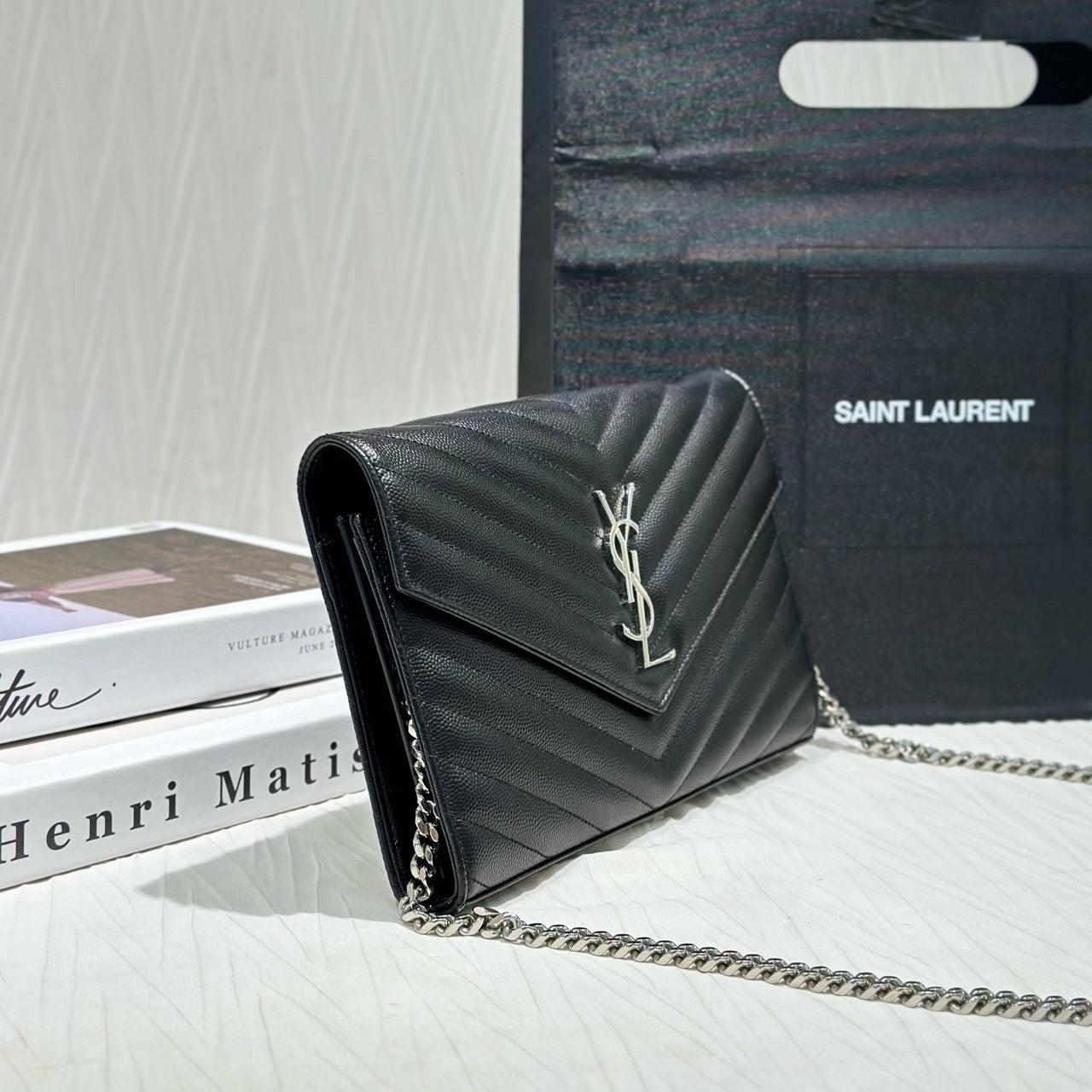 Saint laurent MATELASSE Mini Bag Crossbody 22.5 x 14 x 4 centimeters 377828BOW021000