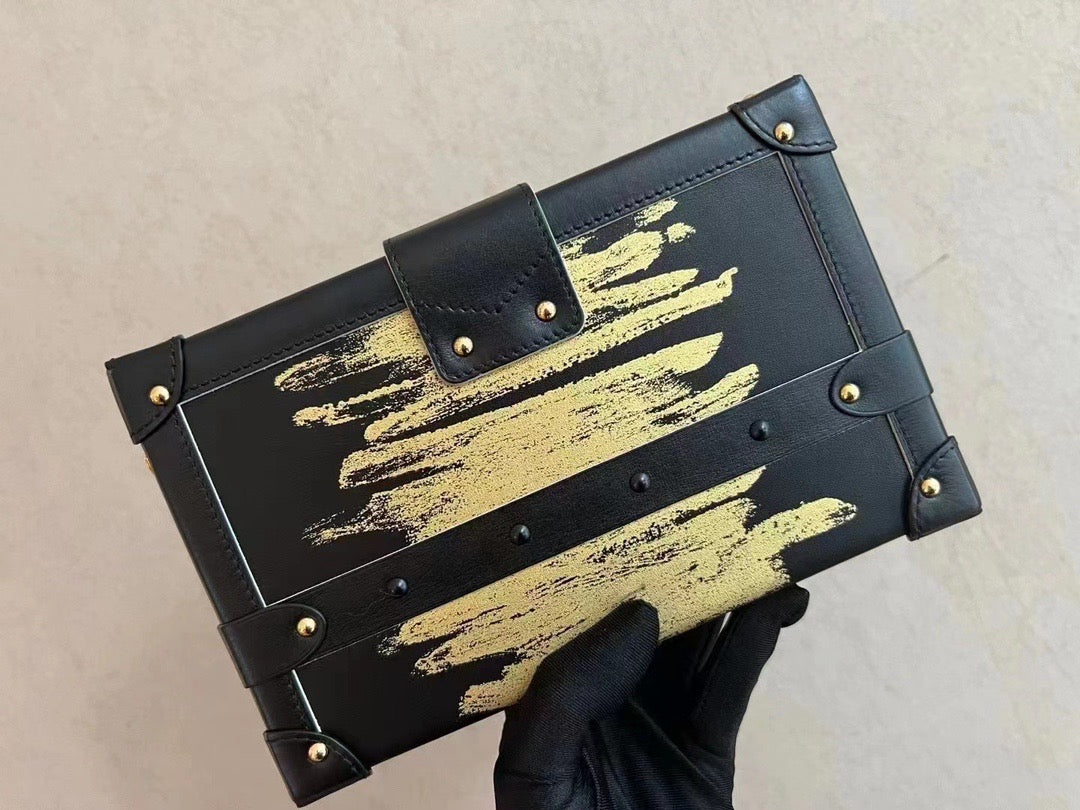 Louis Vuitton Black M54266