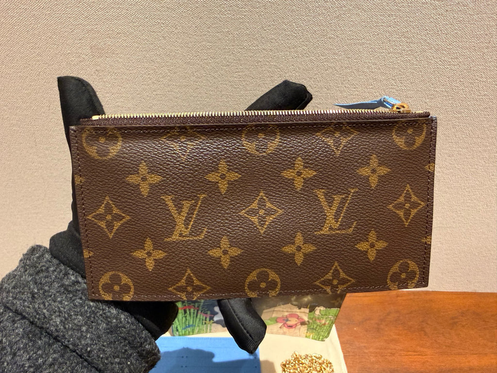 Louis Vuitton M80992
