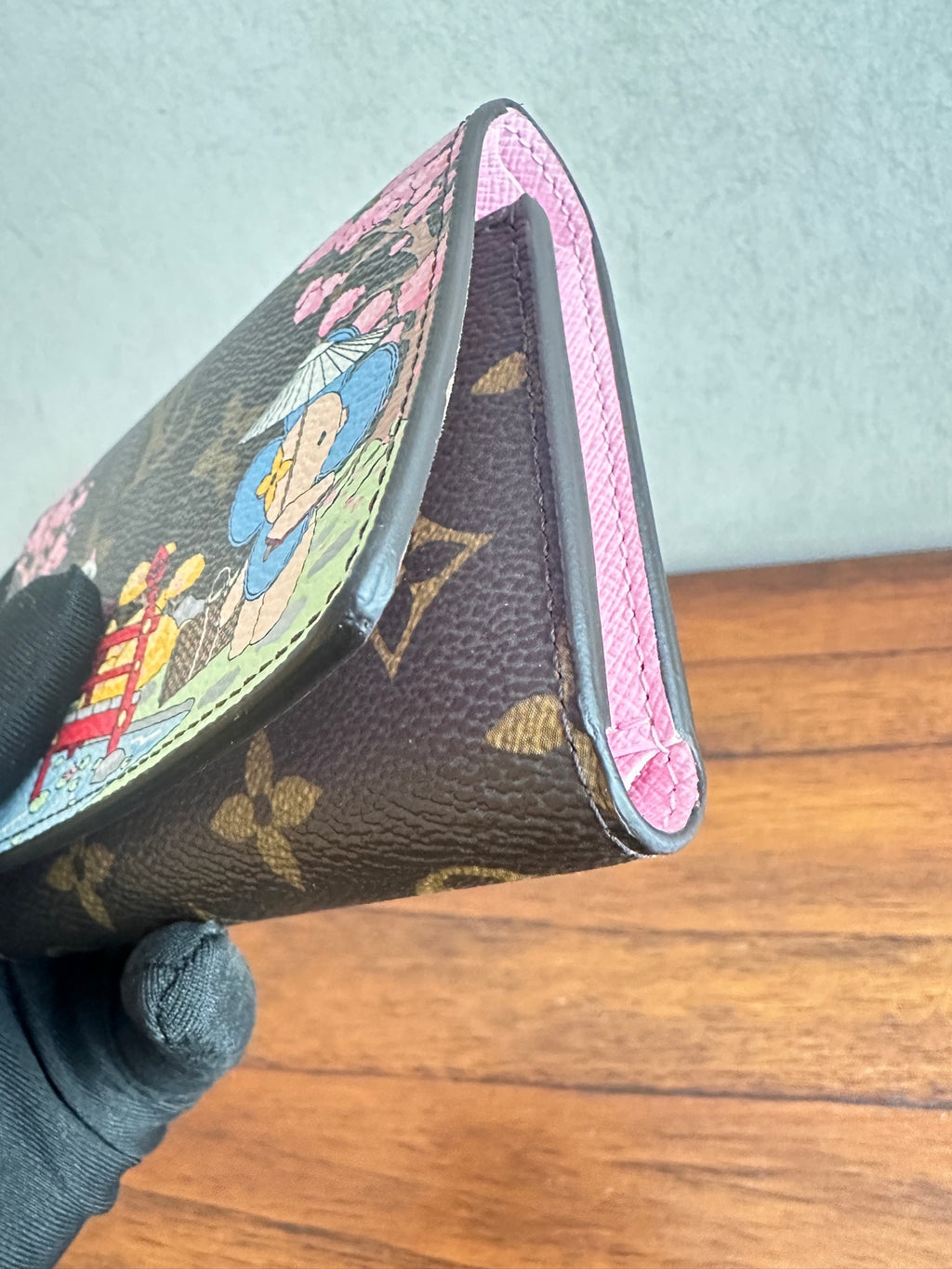 Louis Vuitton M80873
