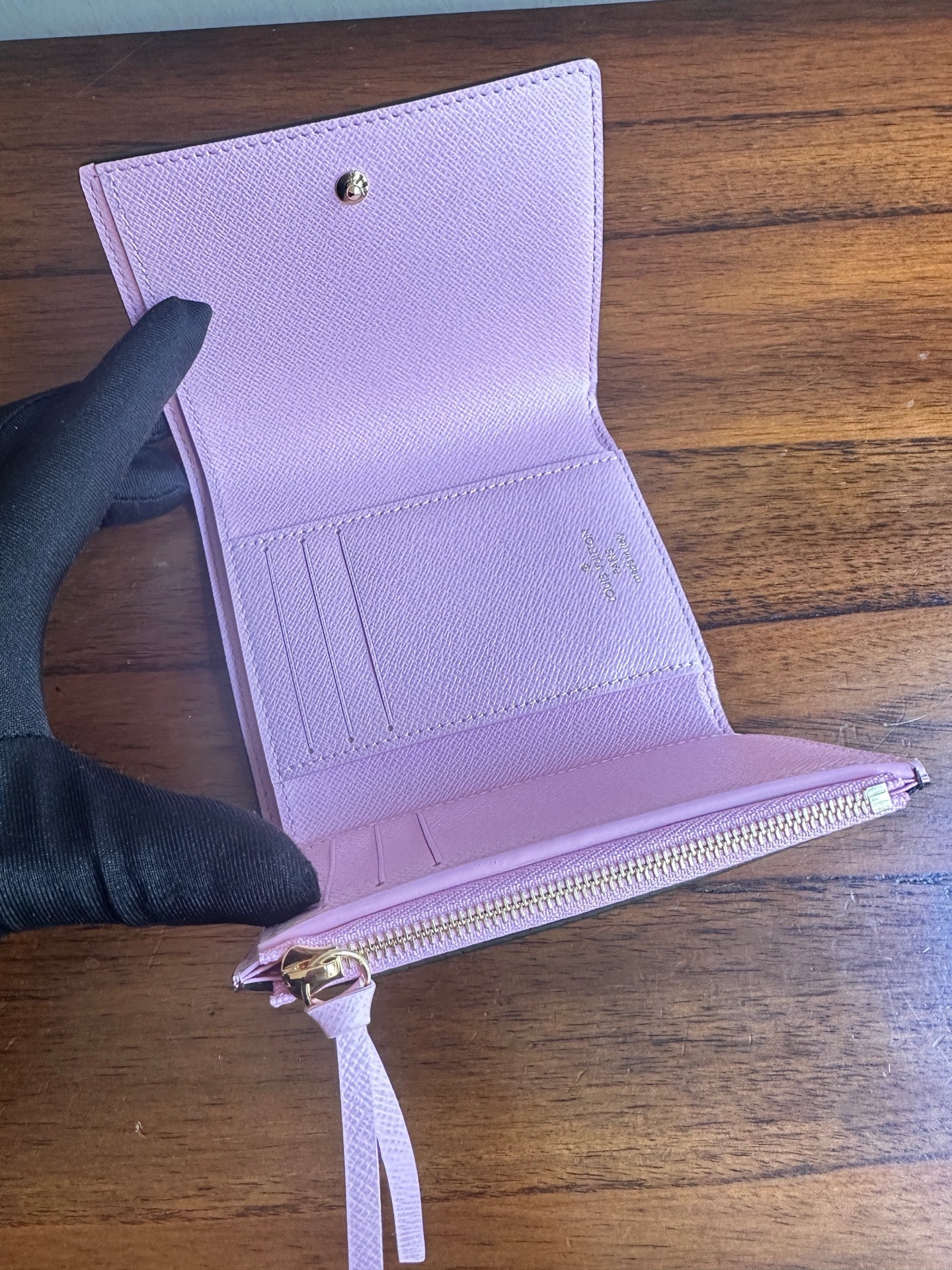 Louis Vuitton M80873