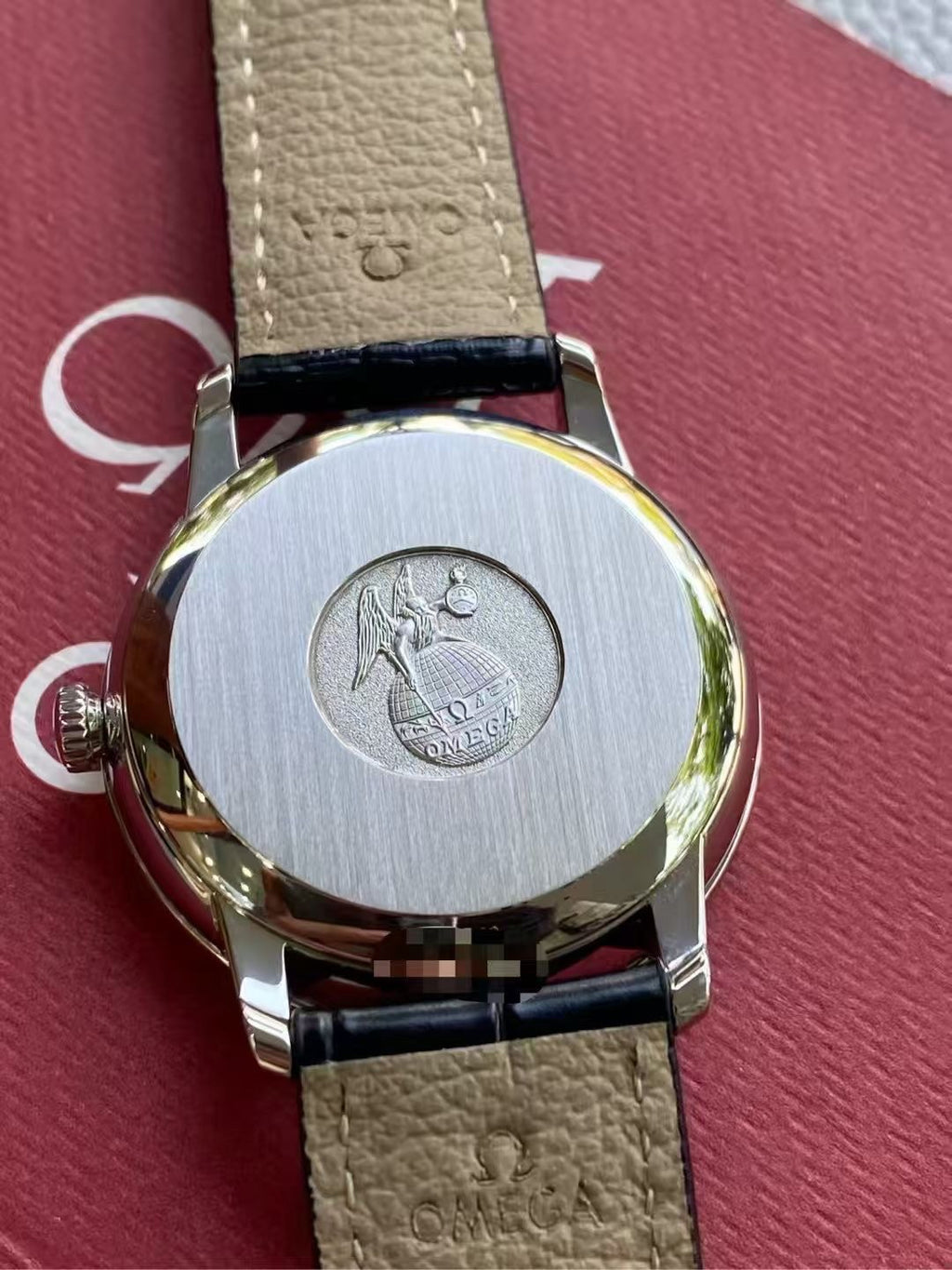Longines Gray Automatic (self-winding) watch