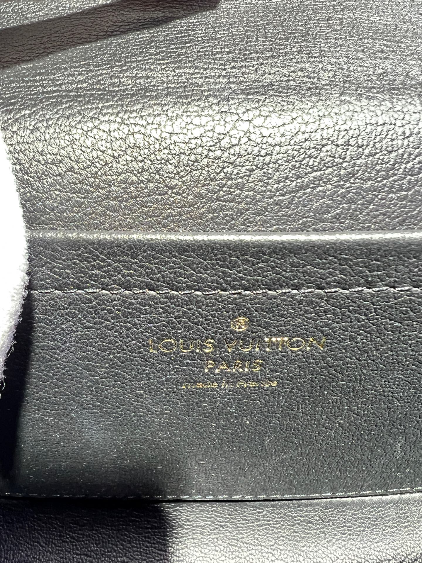 Louis Vuitton Canvas 24.5 x 15 x 6.5 M46126