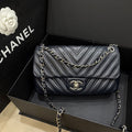 Chanel Classic 11.12 Handbag Blue Crossbody 15.5 × 25.5 × 6.5 A01112Y25539N0901