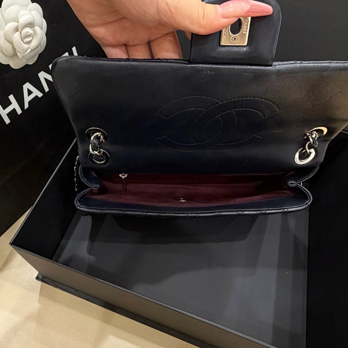 Chanel Classic 11.12 Handbag Blue Crossbody 15.5 × 25.5 × 6.5 A01112Y25539N0901