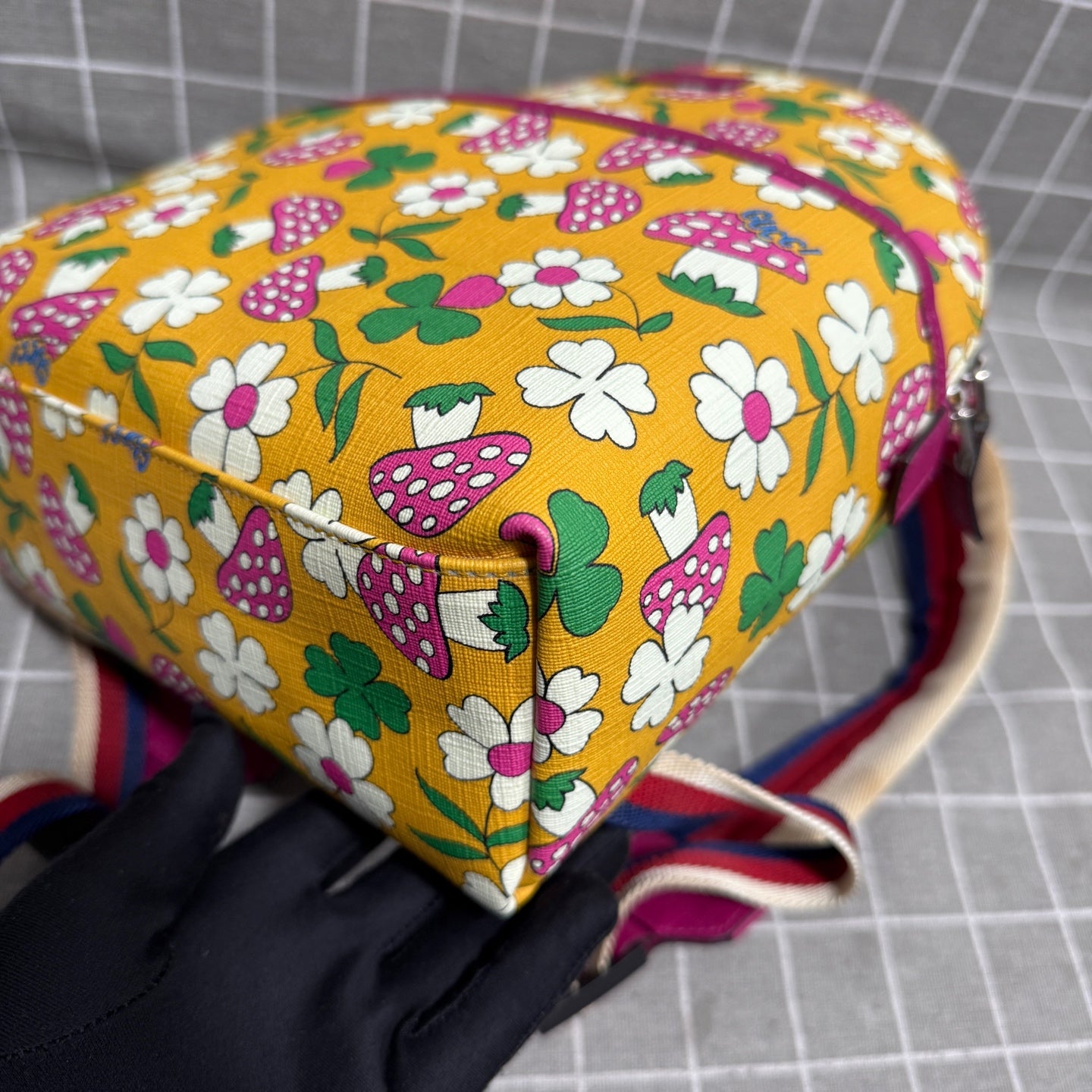 Gucci 271327-HM9AN-9793