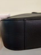 Saint laurent LE 5 À 7 baby soft grain leather handbag Leather Black Shoulder Bag
