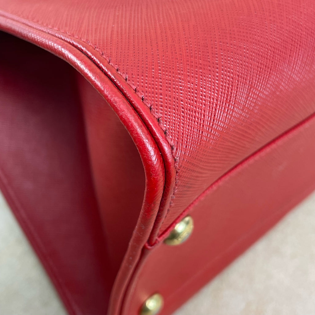 Salvatore Ferragamo Red Shoulder Bag